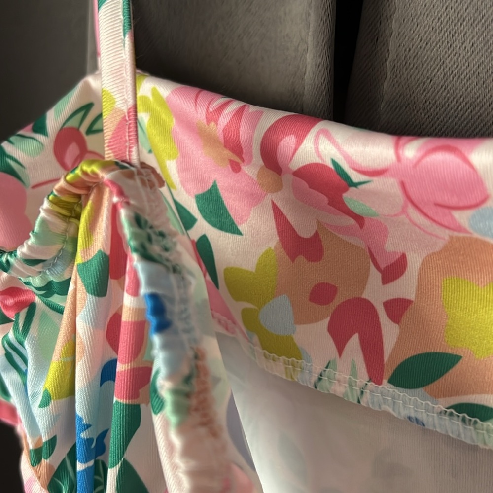 Silky spring dress - Picture 5 of 5